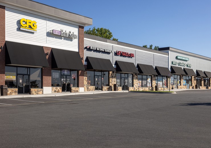 Astro Shopping Center &nbsp;|&nbsp; 2601 Capitol Trail &nbsp;|&nbsp; Newark, DE &nbsp;|&nbsp; Free Standing Building, Restaurant, DriveThru &nbsp;|&nbsp; 3,400 SF For Lease &nbsp;|&nbsp; 1 Space Available